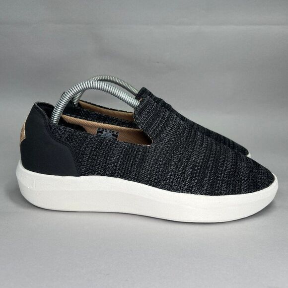 Free Waters Shoes Women's Size 9 Black TRVL Slip-On Athletic Comfort Loafers - Picture 1 of 12